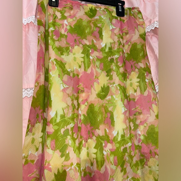 Kim Rogers midi skirt - Picture 2 of 3